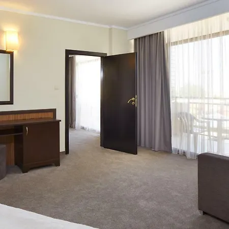 Nobel Ultra - Free Access Hotell